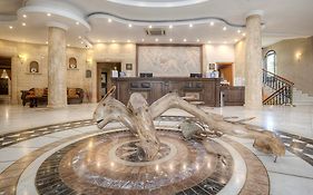 Acrotel Athena Residence